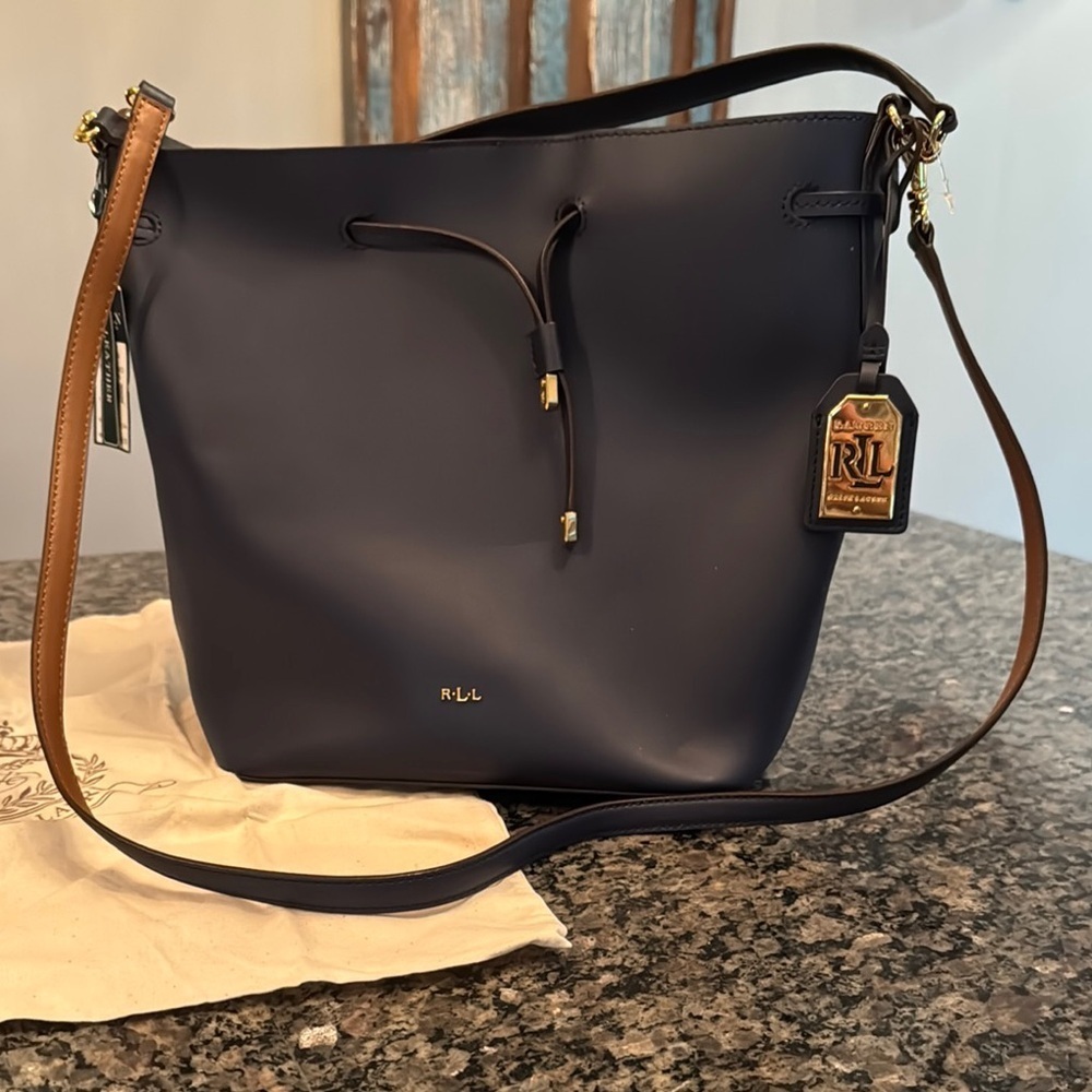 Ralph Lauren Marine Blue Dryden Debby leather Med Bucket Bag adj Strap NWT - Picture 4 of 15